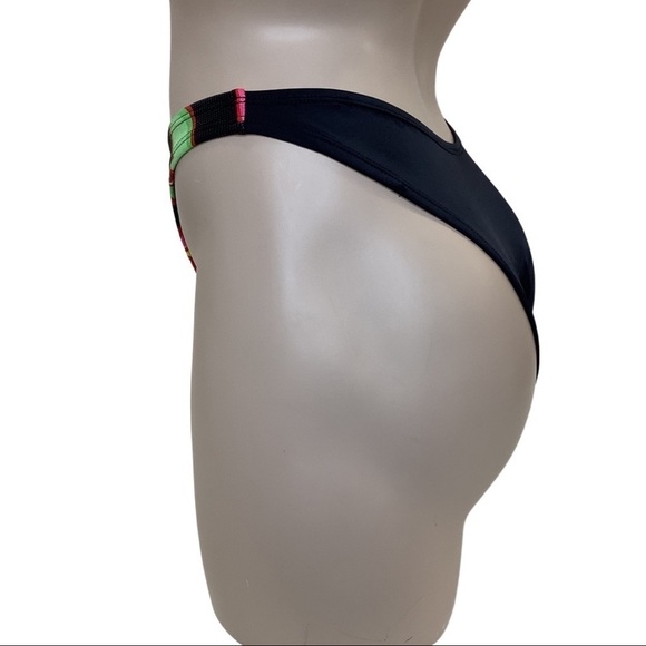 Indecent Proposal Made by Zuliana Hot & Sexy bright wet look bikini set - Picture 5 of 6